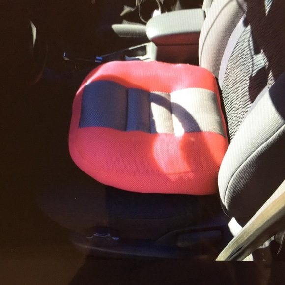 New Adult Driver Car Seat Heightening - Picture 2 of 3